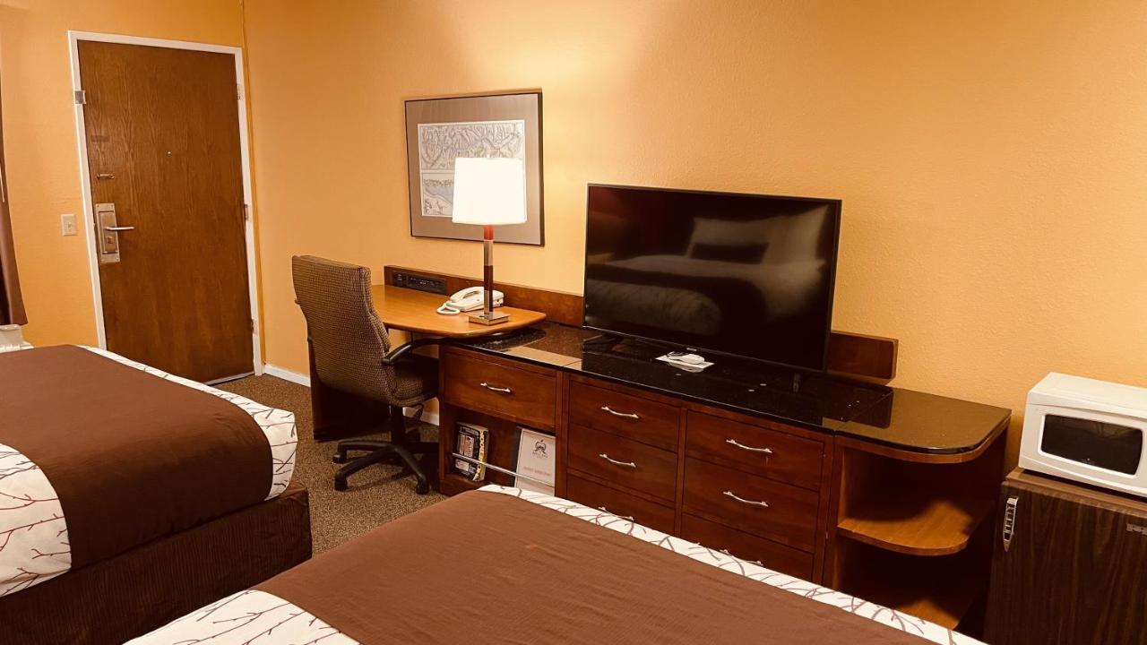 Apple Inn Motel Chelan Dış mekan fotoğraf