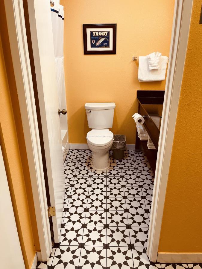 Apple Inn Motel Chelan Dış mekan fotoğraf
