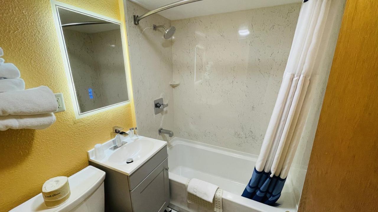 Apple Inn Motel Chelan Dış mekan fotoğraf