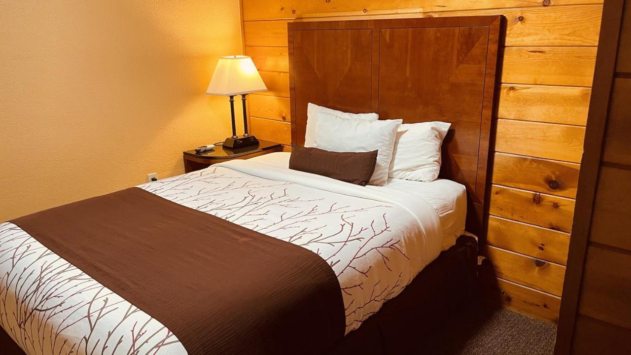 Apple Inn Motel Chelan Dış mekan fotoğraf
